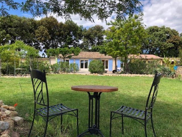 Mas De Costebelle Bed & Breakfast Bollène Dış mekan fotoğraf
